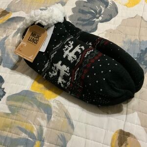Muk Luk slippers